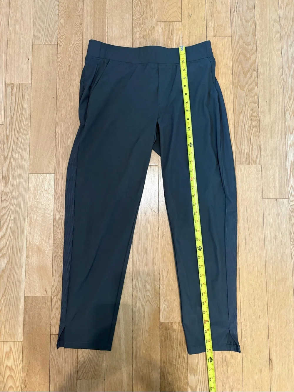 Quince Performance Tech Ankle Pant S Dark Olive Green Commuter Athleisure Travel